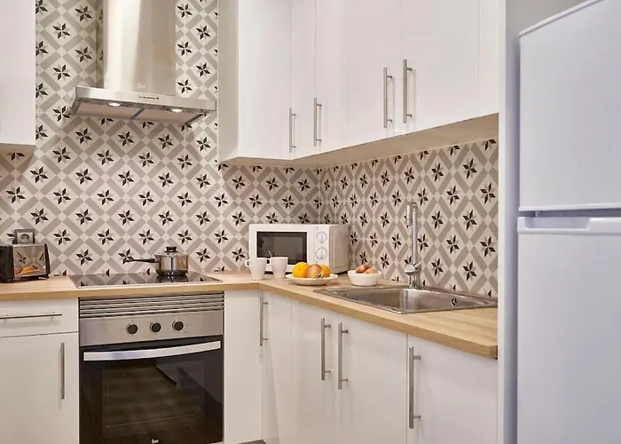 Bebarceloner Sants Apartments - 2 Bedrooms