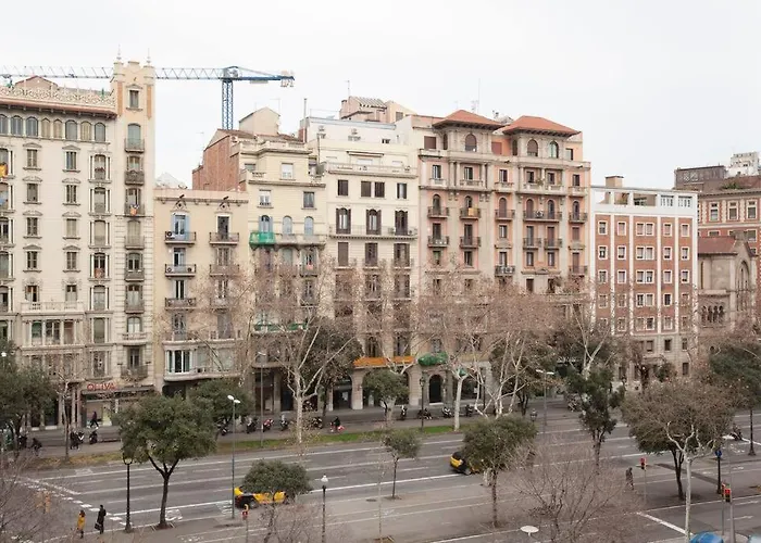 DIAGONAL con PASEO DE GRACIA 2 PAX Barcelona