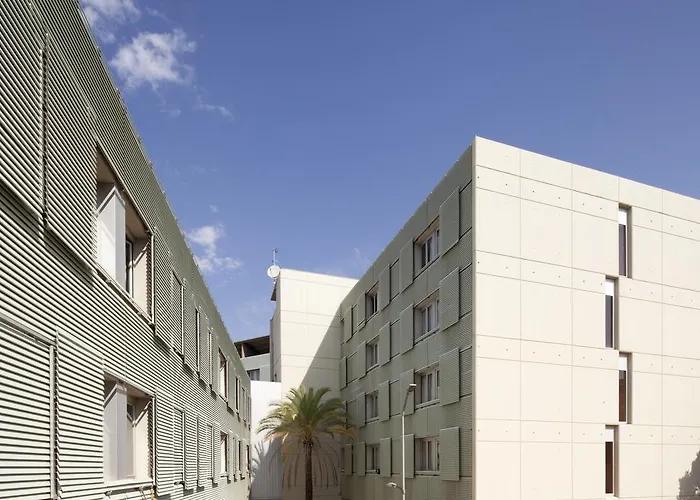 Residencia Universitaria Torre Girona Barcelona