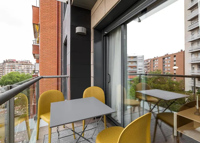 Les Corts Exclusive Apartments By Olala Homes Barcellona