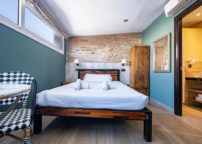 Ainb Born-Dames Apartments Barcelona