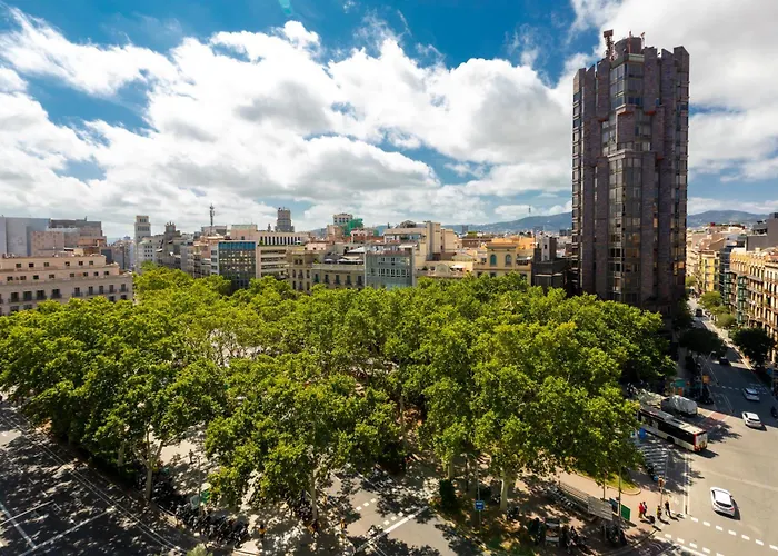 Mayerling Bisbe Urquinaona Barcelona