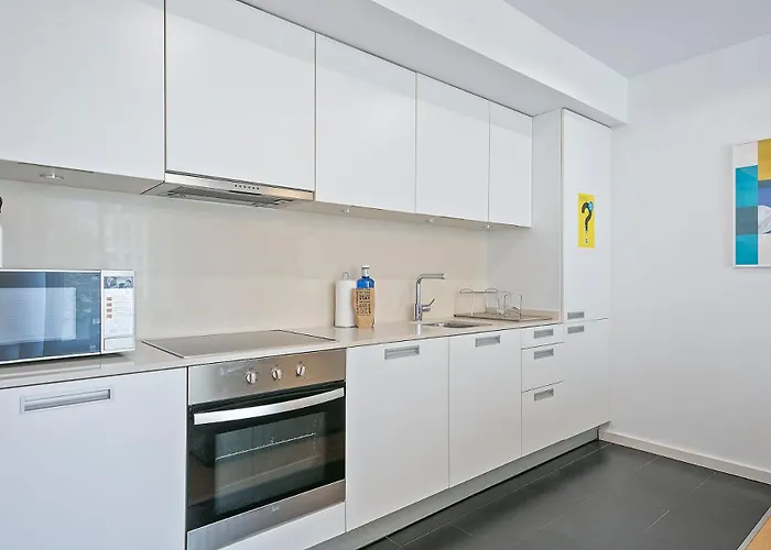 Lugaris Beach Apartments Barcelona