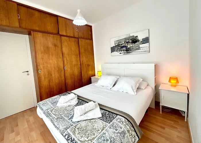 Apartment Carrer D'Olesa Barcellona