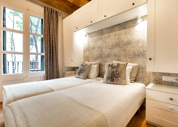 Blasco De Garay: Acogedor Apartamento En El Corazon De Poble-Sec Barcelona