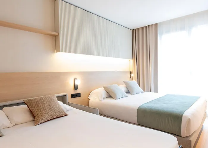 Aparthotel Atenea Calabria Barcelona