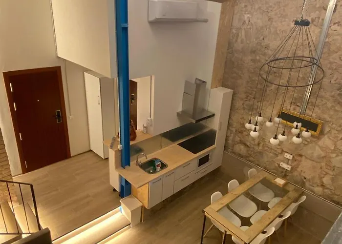 Happy People Sagrada Familia Apartments Barcelona