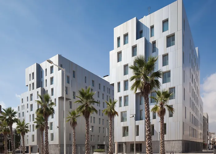 Lugaris Beach Apartments Барселона