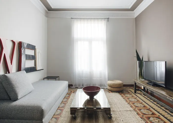 Barcelona Apartment Val