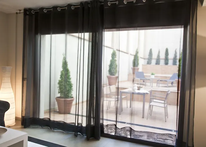 Up Suites Bcn Barcellona