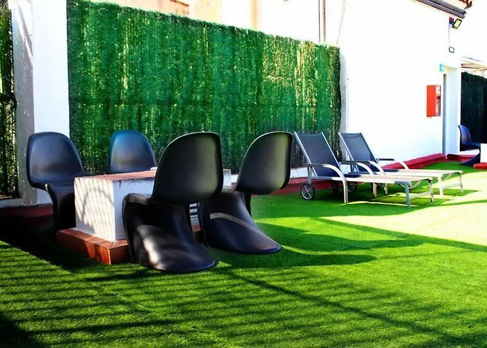 Raval Botella Private Rooms Barcelona
