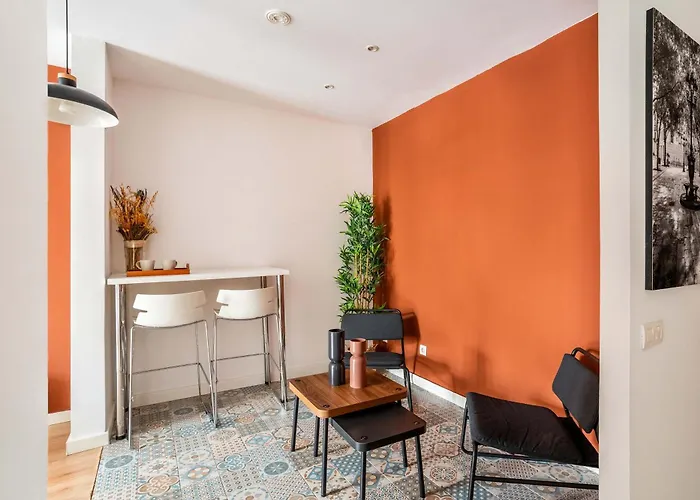 The Collection Barcelona - Perfectly Located 4Bed 4Bath Apartment In Eixample