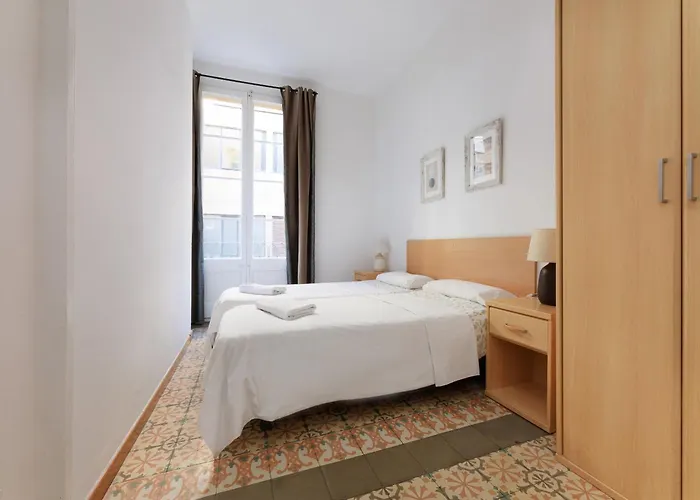 ApartEasy - Central Gracia Apartments Barcelona