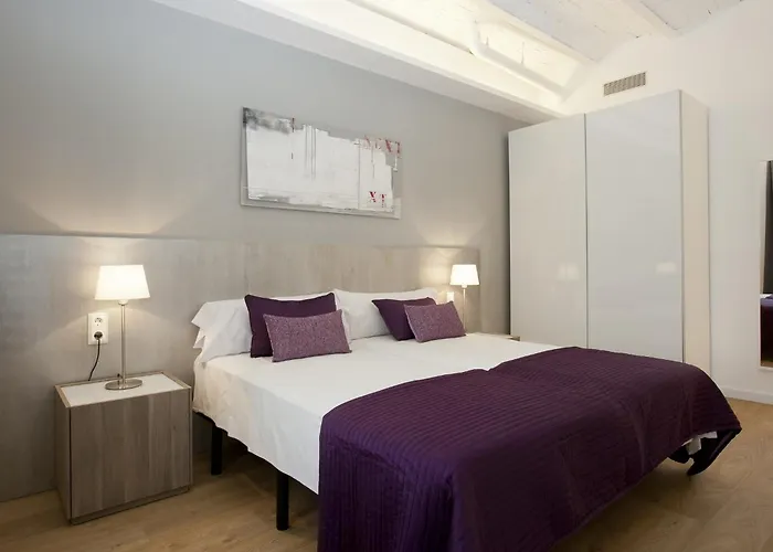 Rent Top Apartments Rambla Catalunya Barcellona