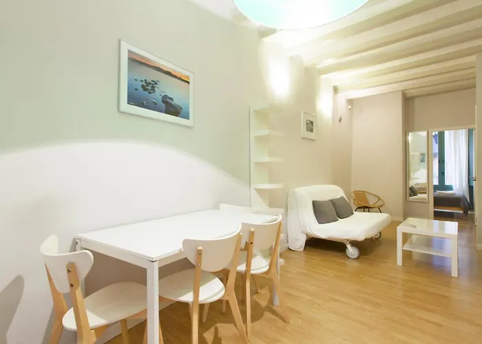 Barcelona Mercaders Apartments