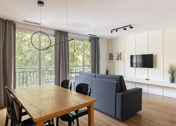 Cosmo Apartments Casanova Barcelona