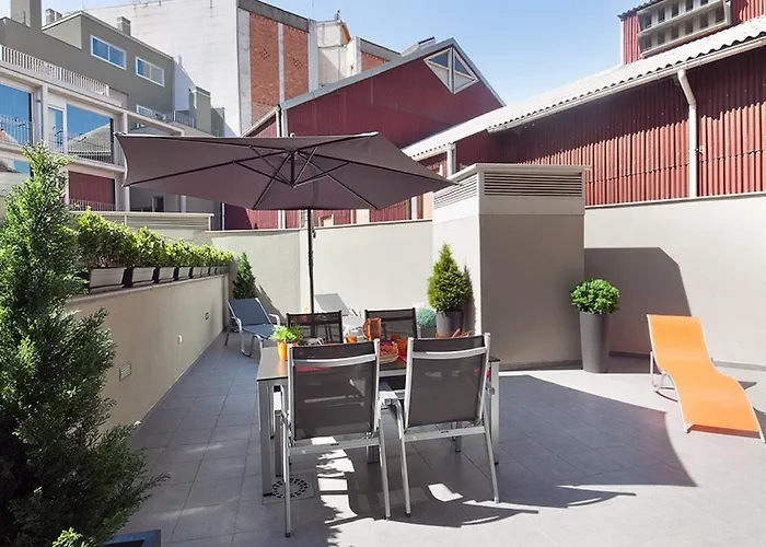 Charmsuites Paralel Apartamentos Barcelona