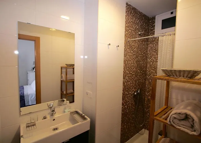 ApartEasy - Plaza España Deluxe Barcelona