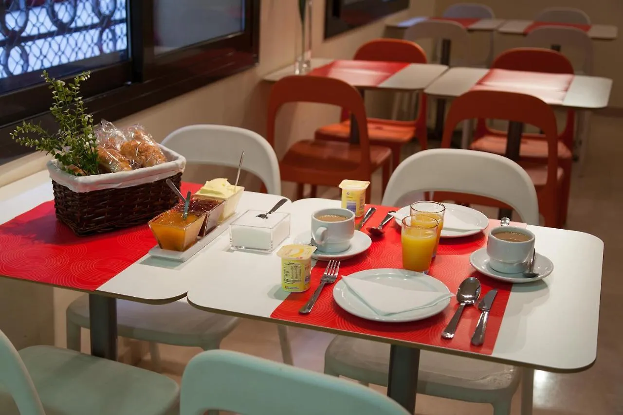 Apartments in Barcelona — Barcelona, Spain