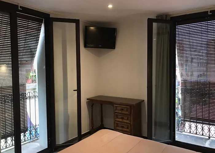 Hostal Radio Barcelona