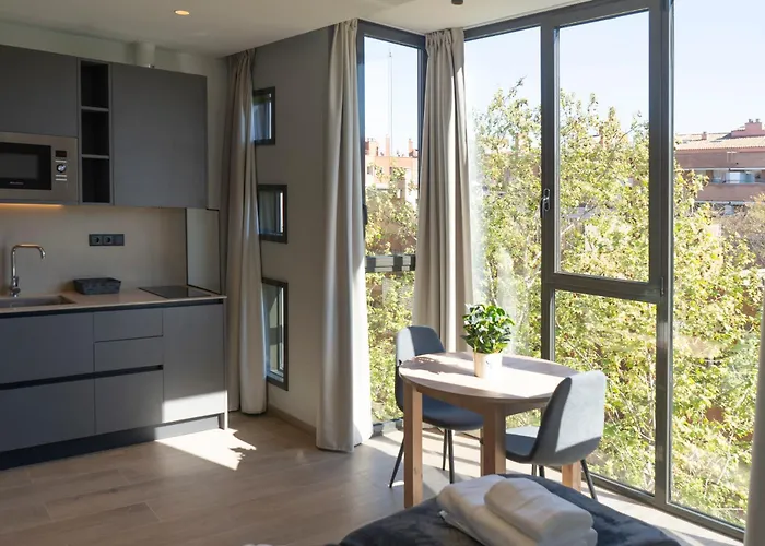 Monturiol Apartaments