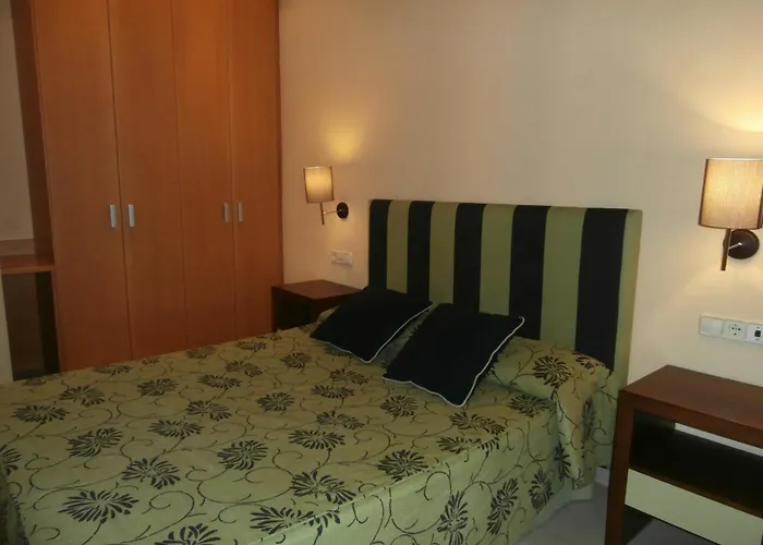 Apartaments Sant Jordi Girona 97