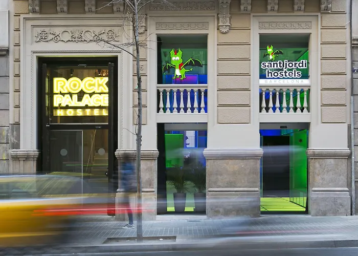 Sant Jordi Hostels Rock Palace