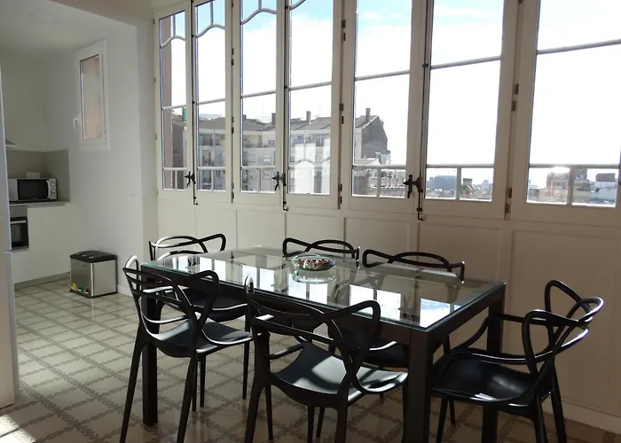 Feel At Sants Apartments